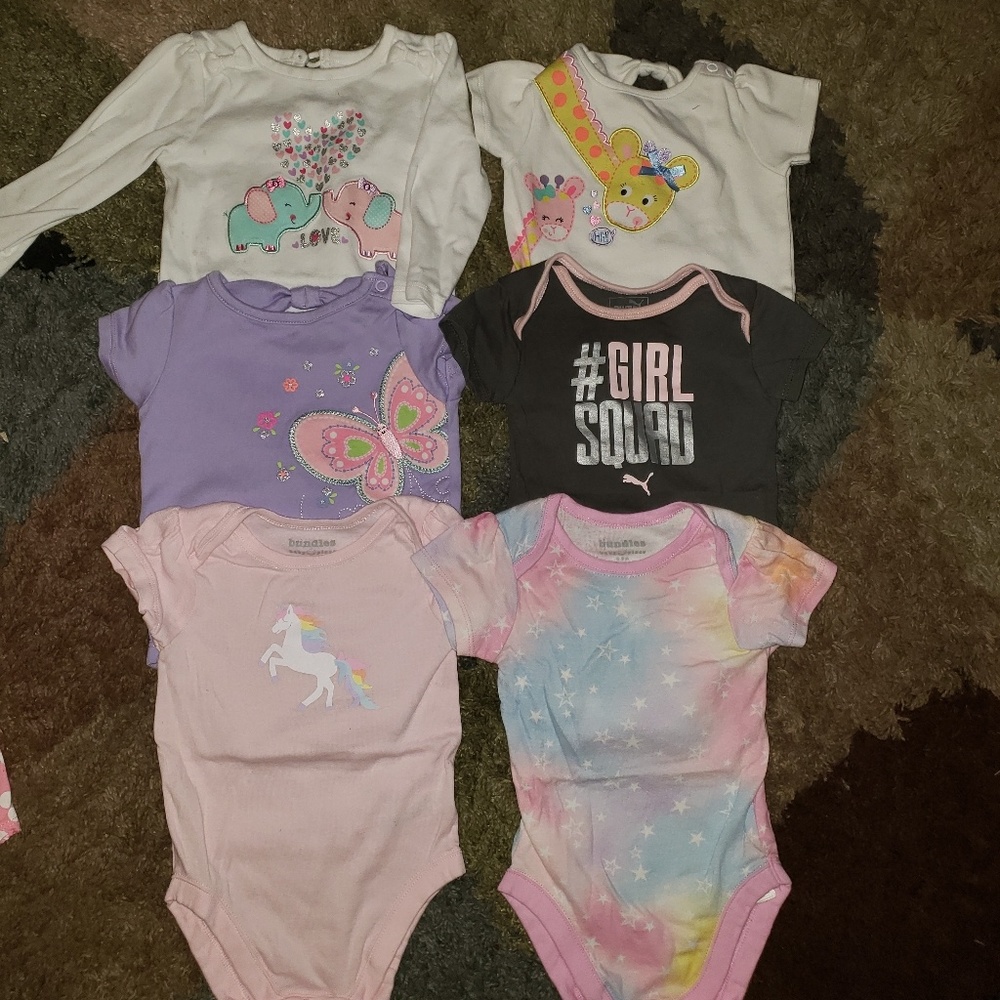 🎉BOGO 50% OFF🎉Bundle of 6 onesies